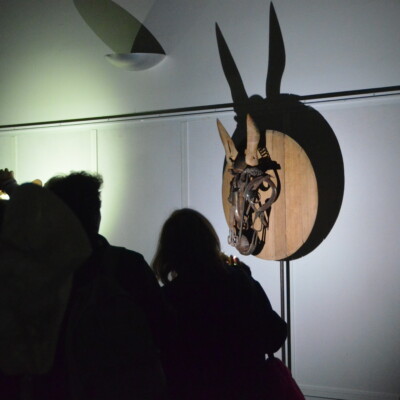 2328Exposition « Ecrin noir »