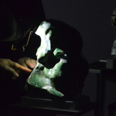 2336Exposition « Ecrin noir »