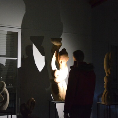 2338Exposition « Ecrin noir »